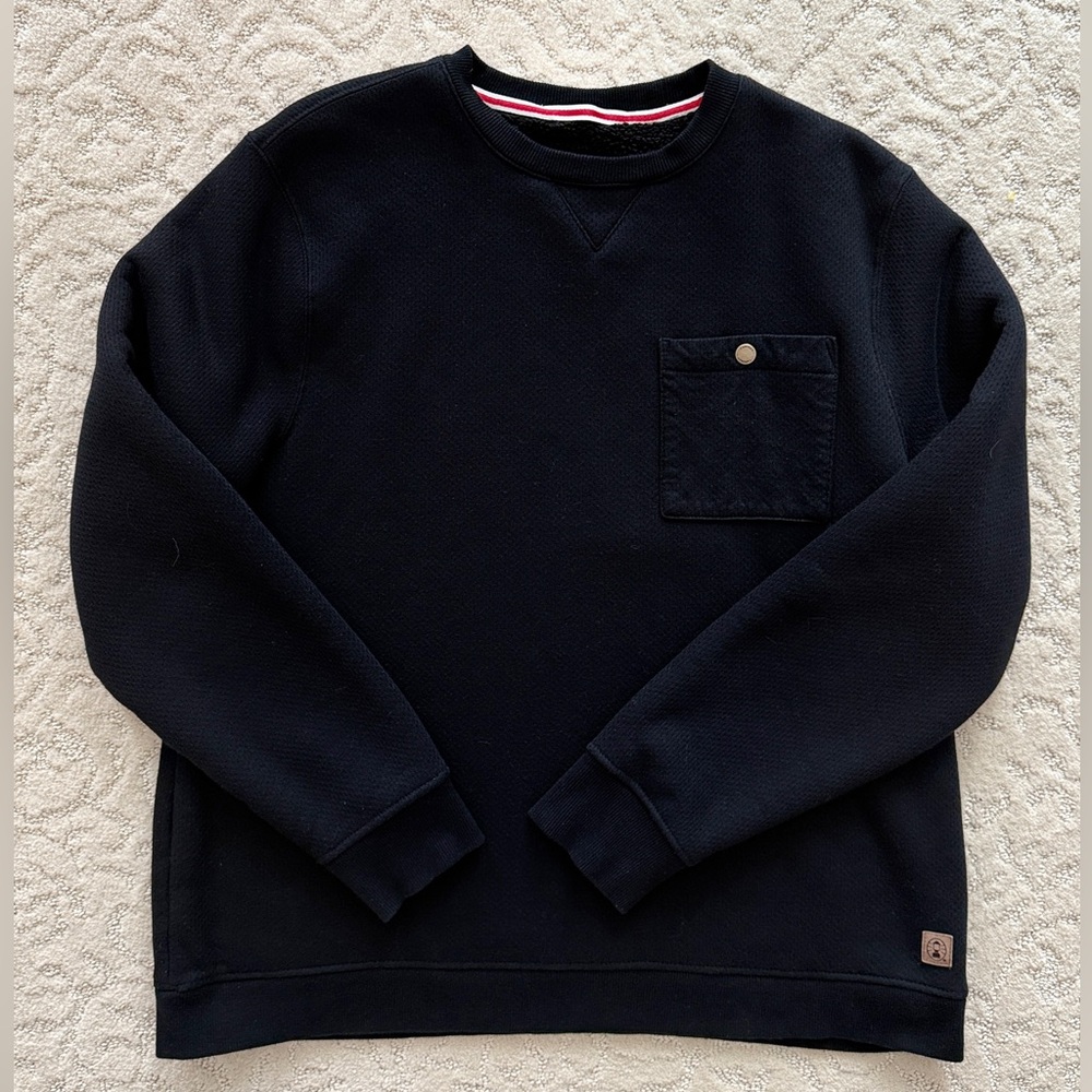 Coleman XL Men's Black Sherpa Lined Crewneck Sweater with Snap Pocket.